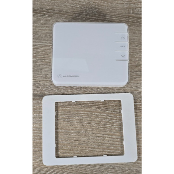 Alarm.com ADC-T2000 B36-T10-RB ADC-T2000-RC - Picture 4 of 7